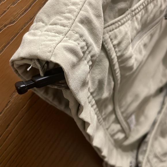 Columbia GRT Omni Dry Men's XL Zip Fishing Vest  Khaki Nylon Multi Pockets - Picture 5 of 13